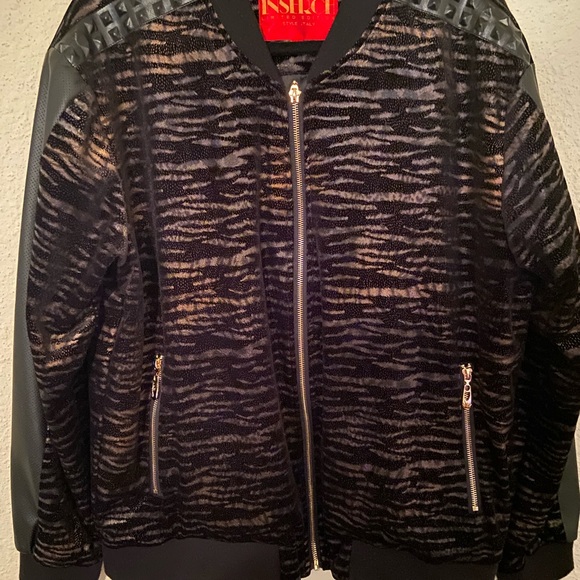 Bomber Jacket - Picture 6 of 6